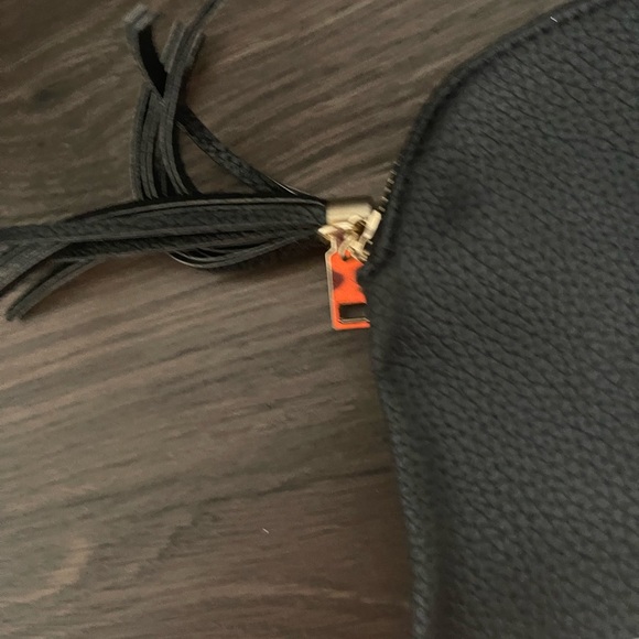 BRAND NEW- never used! LOUVELLE CLUTCH - Picture 2 of 11